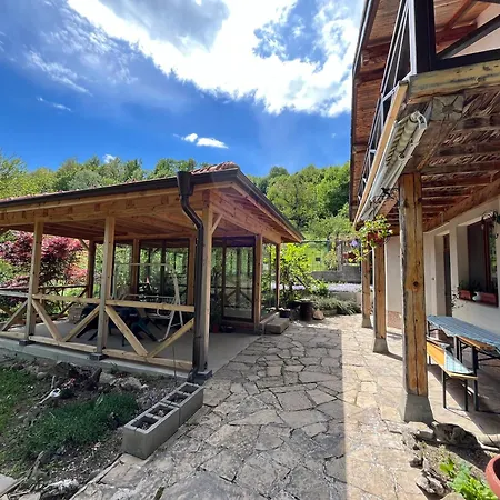 Nyaraló - еделвайс, гр. Gabrovo