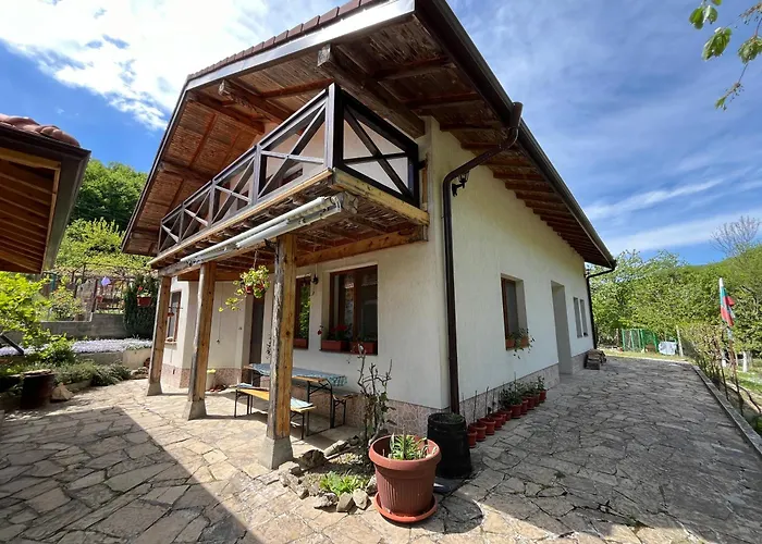 - еделвайс, гр. ガブロヴォ