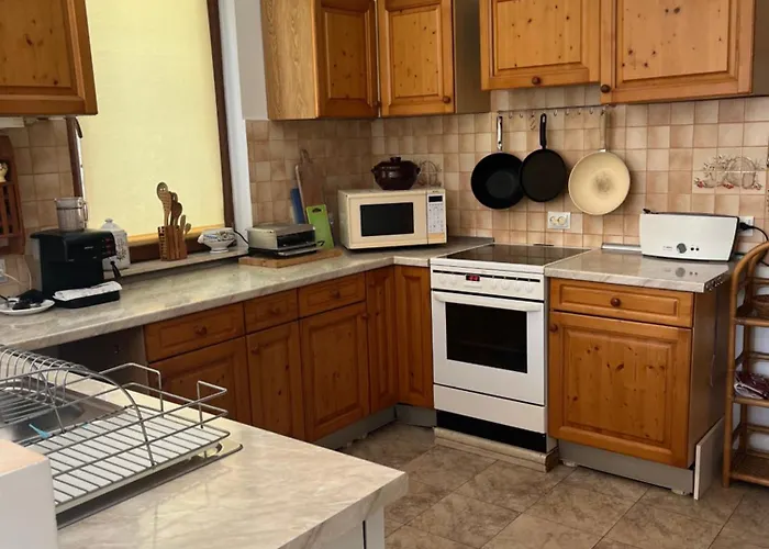 Casa vacanze - еделвайс, гр.