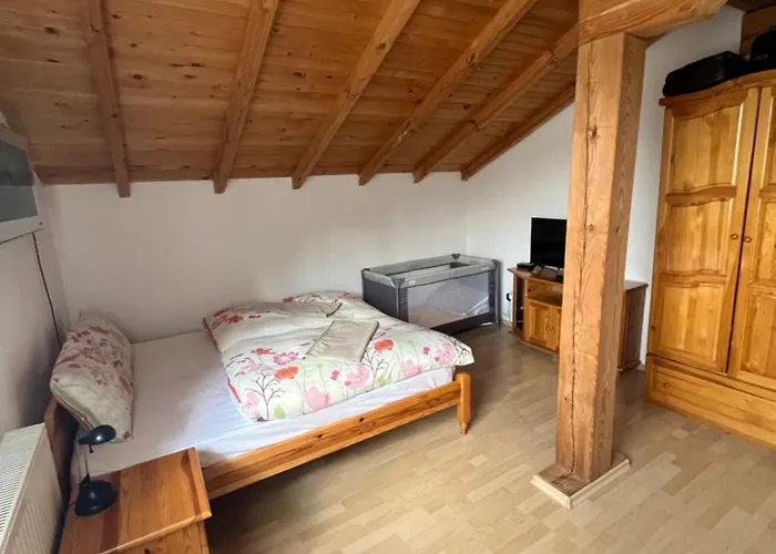 Casa vacanze - еделвайс, гр. Gabrovo